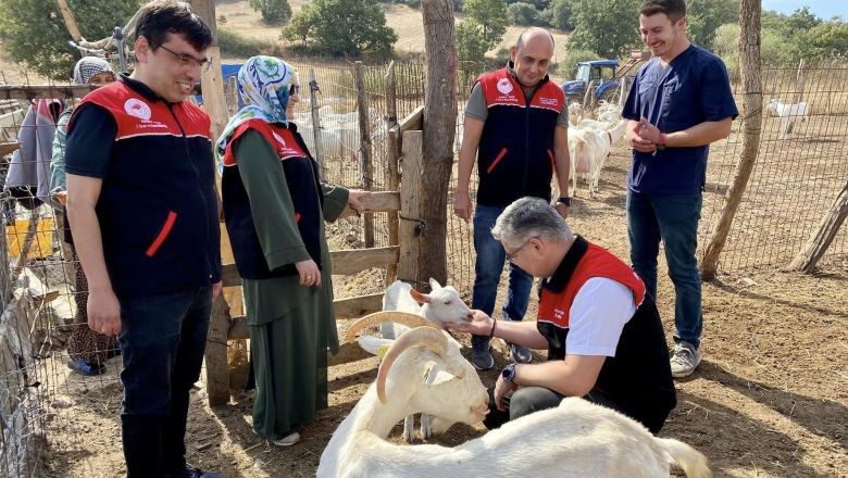 Balıkesirli Genç Üreticiye Bakanlık Desteği