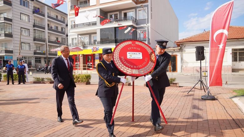 Ayvalık Kurtuluşunun 102. Yılını Kutladı