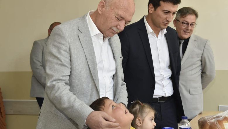 Dursunbey Yeni Okuluna Kavuştu