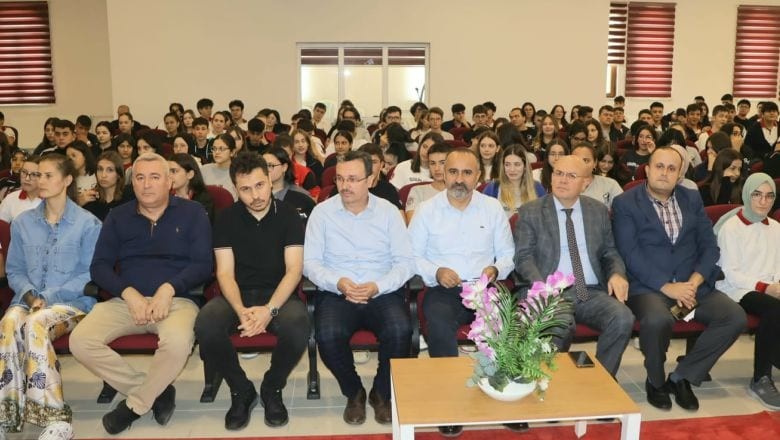 Susurluk'ta YKS'de Başarı İçin Yeni Dönem Başlıyor