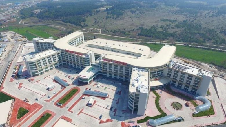 Atatürk Şehir Hastanesi'ne Yeni Göz Doktoru Geldi