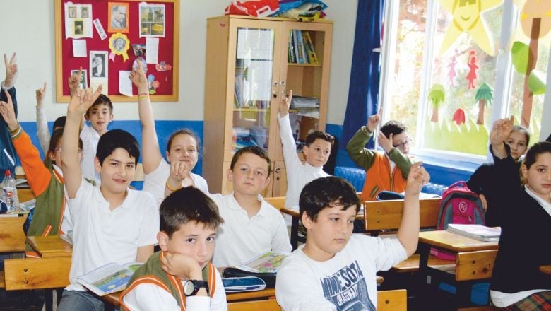 9 Eylül'de Yarın okullar açılıyor 9 Eylül'de Yarın okullar açılıyor