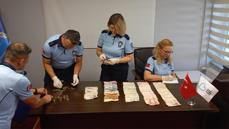 Balıkesir’de Dilenci Operasyonu: 26 Dilenci Suçüstü Yakalandı Balıkesir’de Dilenci Operasyonu: 26 Dilenci Suçüstü Yakalandı