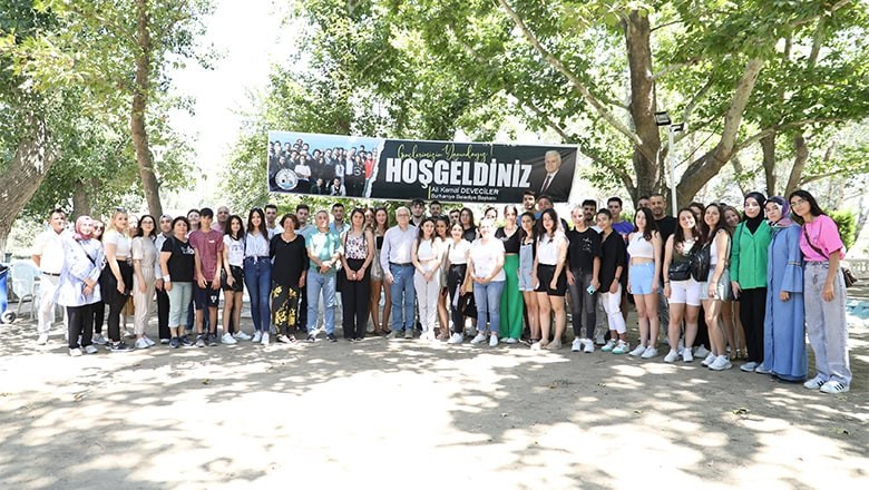 Burhaniye Belediyesi'nden Geri Ödemesiz Burs Fırsatı