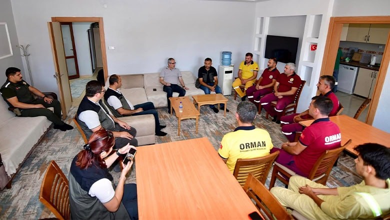 Dursunbey’de Orman Kahramanlarına Moral Ziyareti Dursunbey’de Orman Kahramanlarına Moral Ziyareti