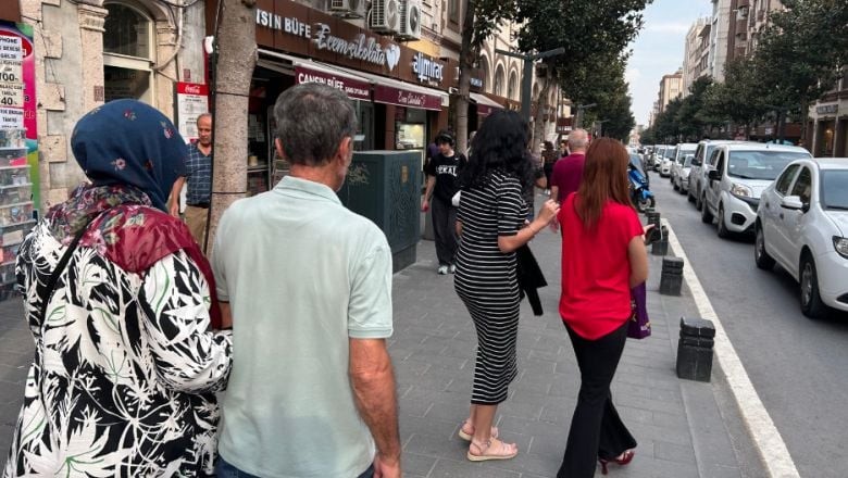 Balıkesir'de Hırkasız Dışarı Çıkmak Cesaret İster!