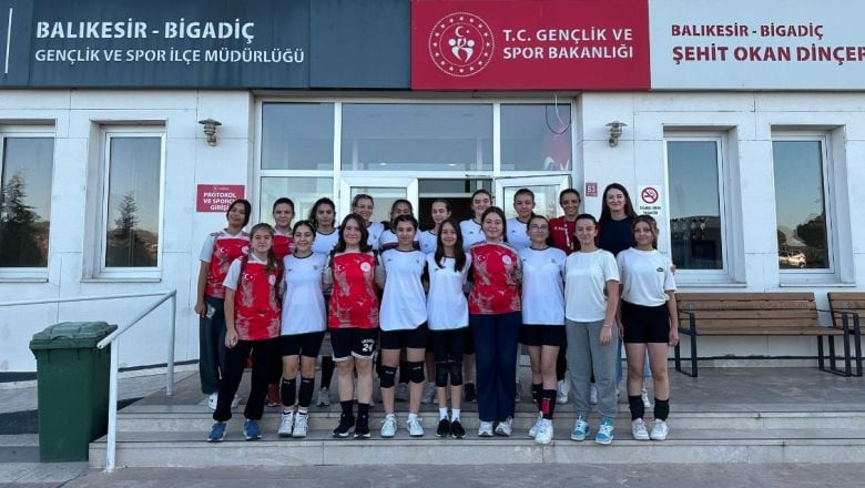 Kepsut ve Bigadiç Dostluk Maçında
