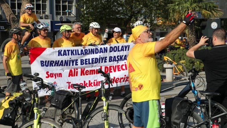 Burhaniye'de Pedal Çevirme Maratonu Başladı