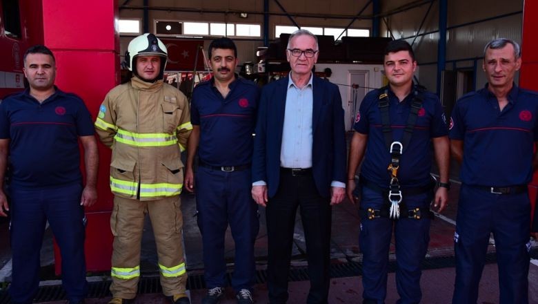 Sındırgı Belediyesi'nden "Kahraman İtfaiyeciler" Etkinliği