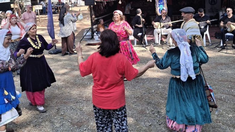 Gönen'de Yörük Şenliği Gelenekleri Yaşattı