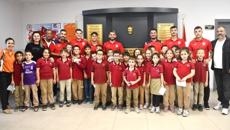 Balıkesirspor Geleceğin Yıldızlarıyla Buluştu