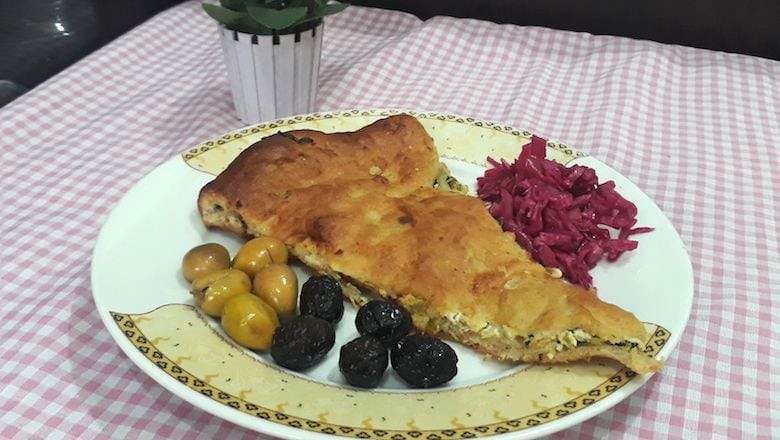 Havran Yağlı Pide Nasıl Yapılır?