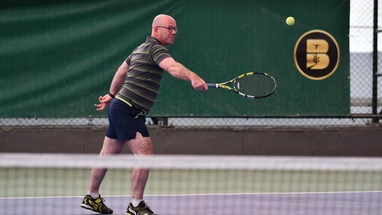 Balıkesir Tenis Turnuvası'nın İlk Maçı Serkan Sarı'dan