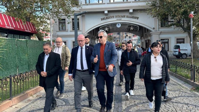 CHP'li Sarı Bandırma'nın Yeni Projelerini Değerlendirdi