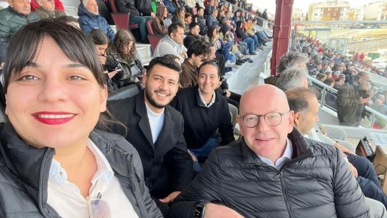 Yasağı Çiğneyen Çetinkaya'ya Bandırmaspor Taraftarından Tepki