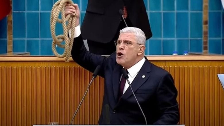 Dervişoğlu Geçmişi Hatırla Dedi Ve Fırlattı