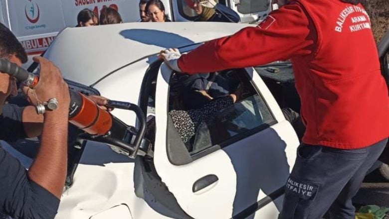 Savaştepe'de Feci Kaza! Ölü ve Yaralılar Var