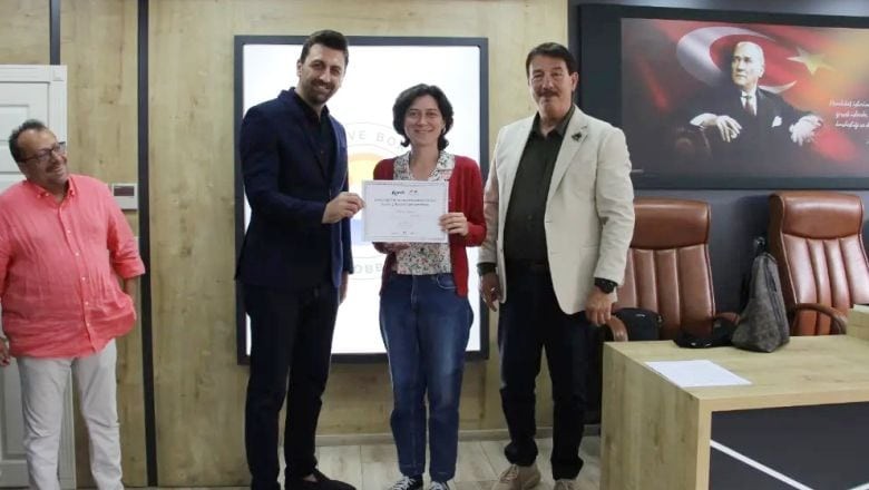 Balıkesir'de Zeytin Yetiştiriciliğinde Kadın Gücü Büyüyor