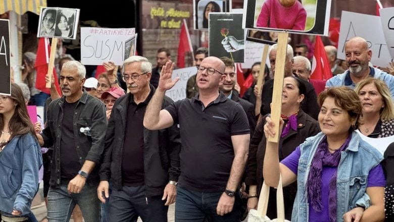 Erdek Öldürülen Kadınlar İçin Yürüdü