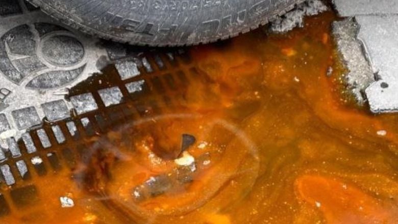 Bandırma'da Kanalizasyondan Yemek Yağı Taştı