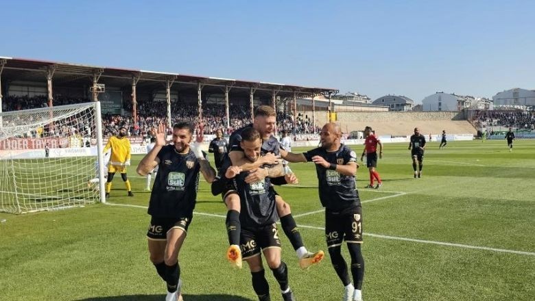 Bandırmaspor- Sakaryaspor Karşılaşması Bitti!