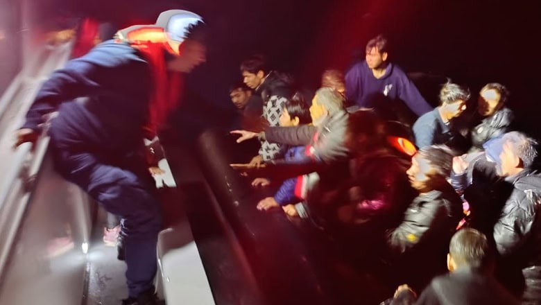 Ayvalık’ta 56 Düzensiz Göçmen Son Anda Kurtarıldı!