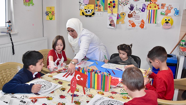 Bandırma'da Engelleri Aşan Merkez Umut Oldu Bandırma'da Engelleri Aşan Merkez Umut Oldu