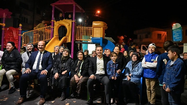 Başkan Akın İvrindi’de Çiftçilere Destek Sözü Verdi Başkan Akın İvrindi’de Çiftçilere Destek Sözü Verdi
