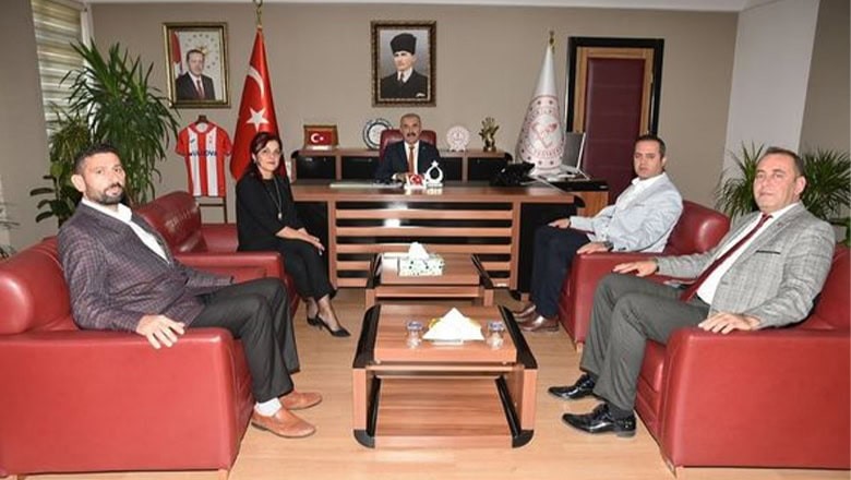 Eğitim Camiiasından Murat Demir’e Tebrik Ziyaretleri Eğitim Camiiasından Murat Demir’e Tebrik Ziyaretleri