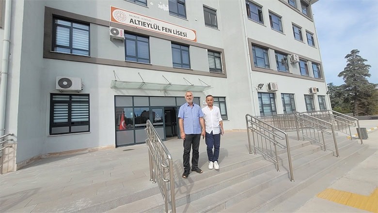 Eğitim-Sen’den Balıkesir’de Okul Ziyaretleri Eğitim-Sen’den Balıkesir’de Okul Ziyaretleri