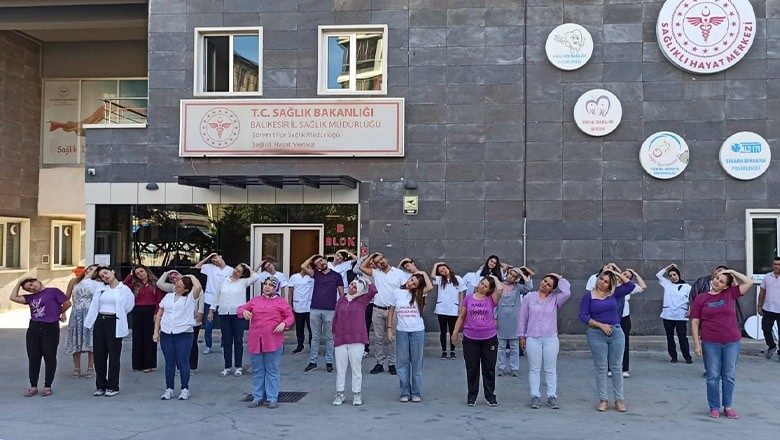 İl Sağlık Müdürlüğü'nden Ruh Sağlığı Günü'nde İş Yerlerine Çağrı İl Sağlık Müdürlüğü'nden Ruh Sağlığı Günü'nde İş Yerlerine Çağrı