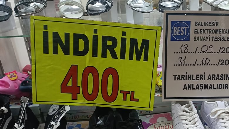Okul Döneminde Ayakkabıcılar Çarşısı'na Yoğun İlgi Okul Döneminde Ayakkabıcılar Çarşısı'na Yoğun İlgi