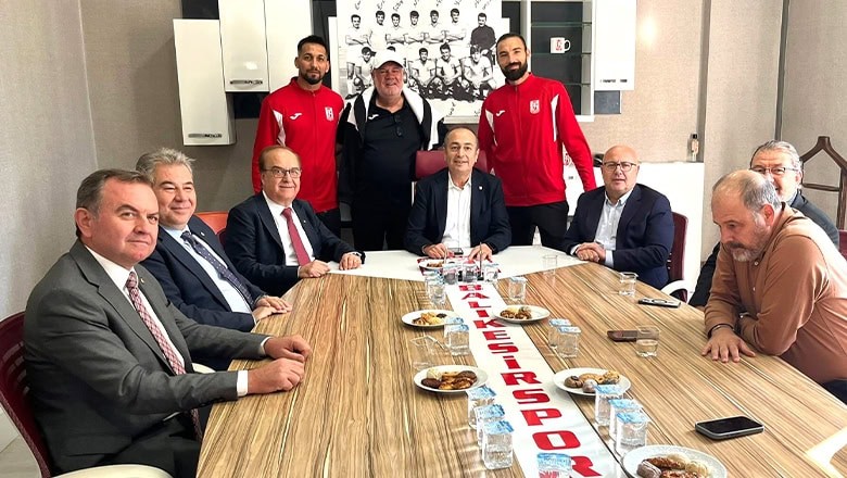 Sanayi Odası'ndan Balıkesirspor'a Ziyaret Sanayi Odası'ndan Balıkesirspor'a Ziyaret