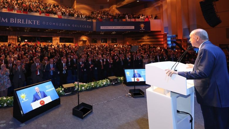 Belgin Uygur: "Birlikte Özümüzden Geleceğe"