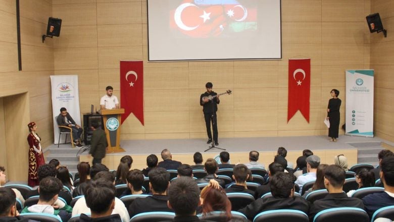 Azerbaycan Kültürü Balıkesir'de Tanıtıldı