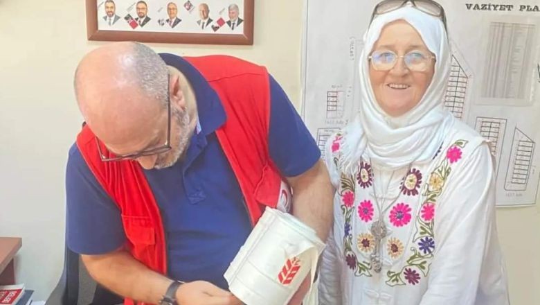 Kumbarasındaki Paraları Filistin İçin Bağışladı