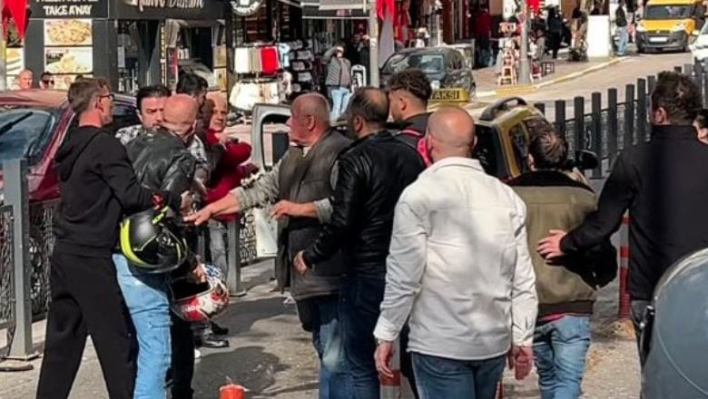 Bandırma'da Kaza Sonrası Sürücüler Birbirine Girdi!