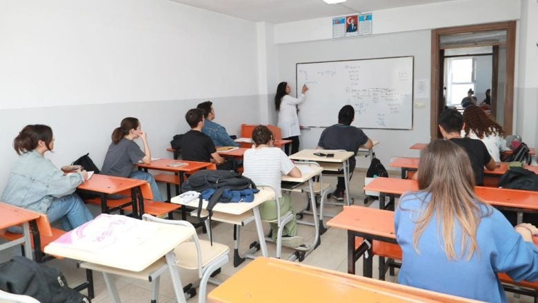 BURSEM 400 Öğrenciyle Faaliyette