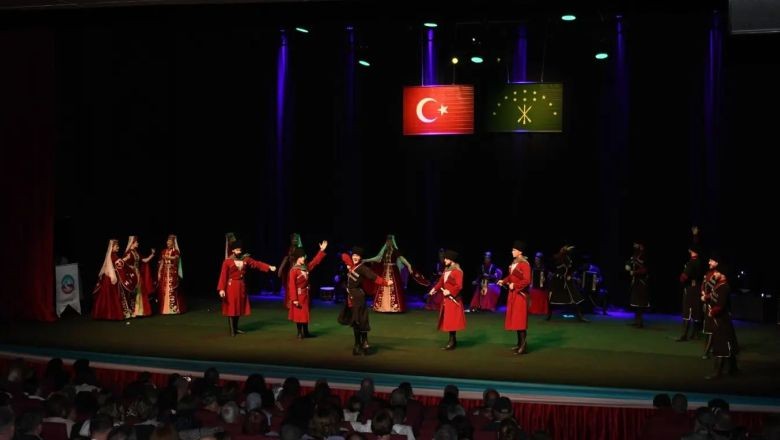 Balıkesir'de Çerkes Kültür Şöleni Yaşandı!