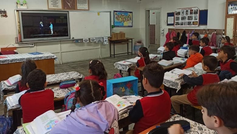 Cumhuriyet Haftası Balıkesir’in Okullarında Başladı!