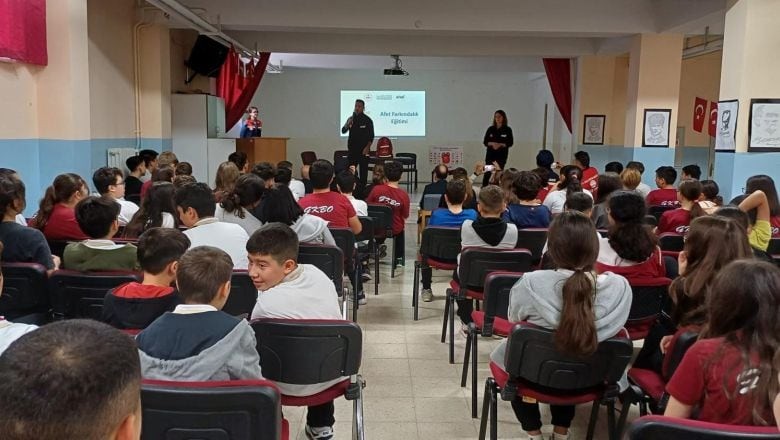 Balıkesir'de Öğrenciler Kriz Anına Hazırlanıyor!
