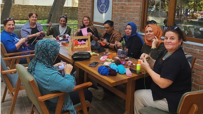 Gönen Kadın Eli Mağazası'nda Oyuncak Seferberliği