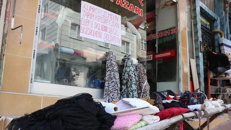 Esnaf Dükkanına Öyle Bir Yazı Astı ki Görenler Şaşkın: "Sanki Satmak İstemiyor!"