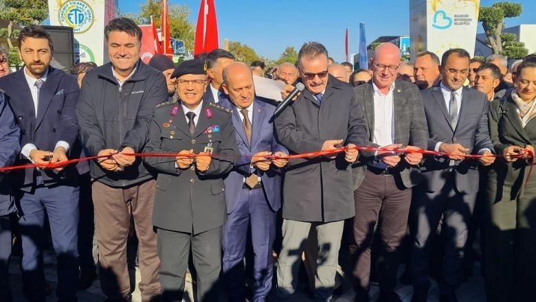 Edremit’te 1. Zeytinyağı Tadım Festivali Başladı