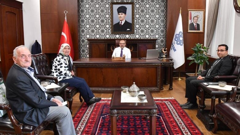 Vali Ustaoğlu Mahallelerin Nabzını Tutuyor