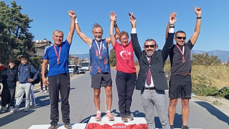 101. Yıla Özel 101 Sporcu Yarışı Tamamladı