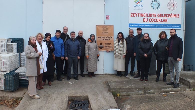 Öğretmenler Zeytinyağının Sırlarını Keşfetti