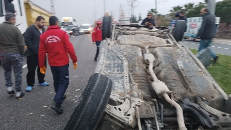 Havran'da Otomobil Ters Döndü: 4 Yaralı