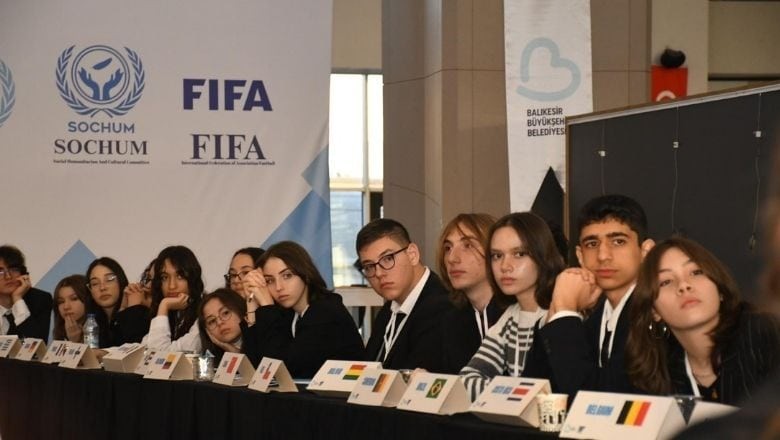 Balıkesir'de Dünya Gençlerinin Yükselen Fikirleri