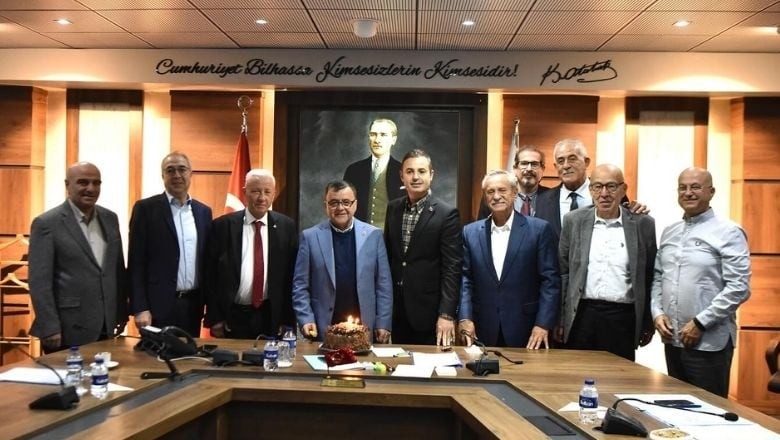 Başkan Akın'dan Bakan Şehirliye Sürpriz